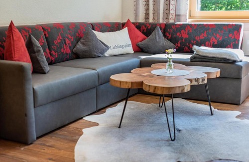 Bach Bed & Breakfast | Viktoria Lodges