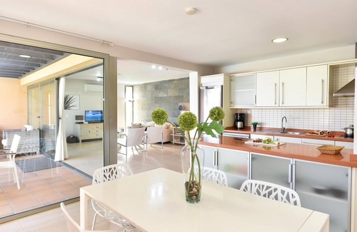 Salobre Villa | Villa Salobre Golf Siete | Luxury Retreat in Gran Canaria | Private Outdoor.