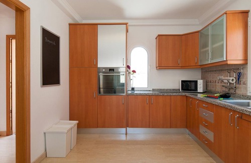 Sonnenland Villa | Villa Encantadora | Private Outdoor Heatable Pool | BBQ Facilities | Shaded.