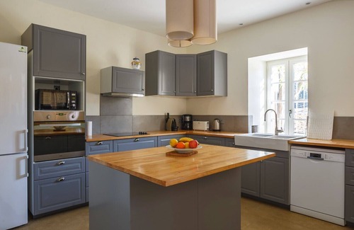 Bizanet Villa | Villa Corbieres by Villa Plus