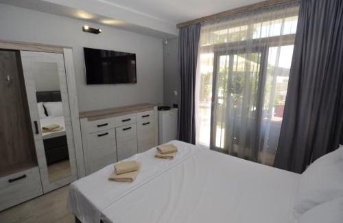 Costinesti House | Vila Galleon