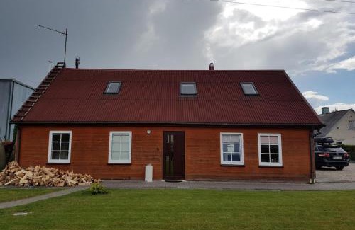 Ukmerge Villa | Vila House in the city center of Ukmerge