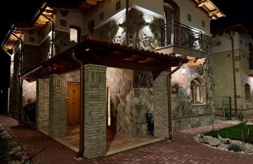 Tractorul Villa | Vila Luna Brașov