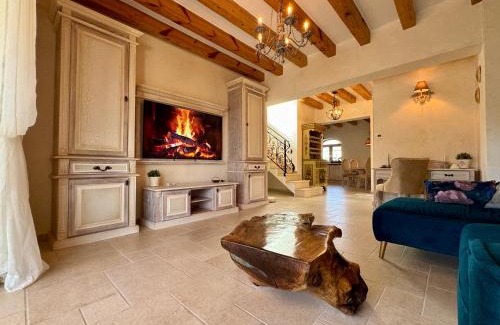 Tractorul Villa | Vila Luna Brașov