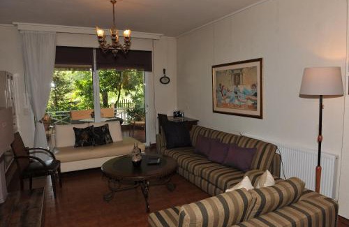 Kastraki Villa | Vila Vasi- Μodern maisonette view Meteora