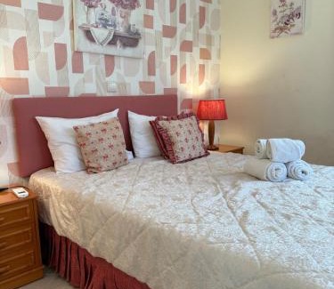 Vilamoura Apartment | Vilamoura Retreat Chic 2-Bed Stay for Golf Lover