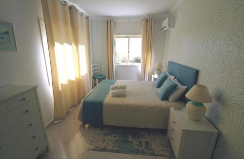 Vilamoura Apartment | Vilamoura Retreat Chic 2-Bed Stay for Golf Lover
