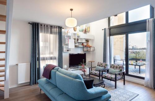 Yves Farge - Le Fleuve Apartment | Vill'Arborea - Magnifique T3 au coeur du 7ème