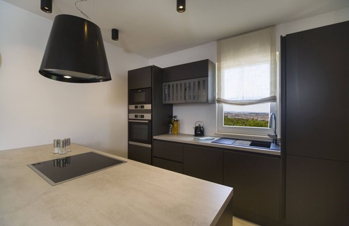 Solin Villa | Villa- 10 minutes drive to Split.