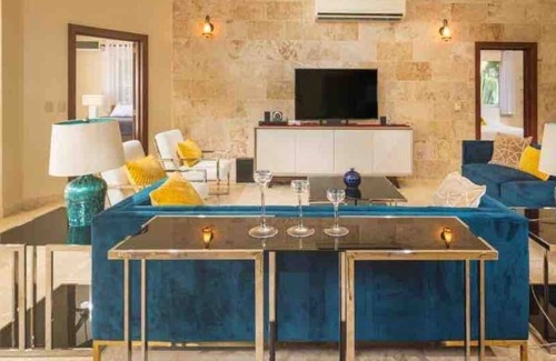 Urbanizacion Tavarez Villa | Villa 144 · Feeling at Home "Villa 144" Residencial Hispaniola