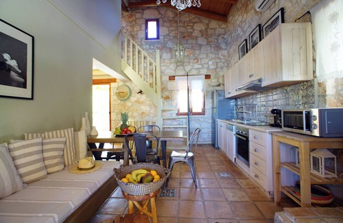 Vasilikos Villa | Villa 3 Bedroom, Alegria Villas