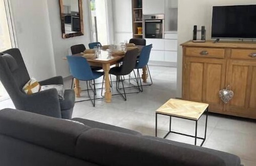 Blauzac House | Villa 3 Chambres Proche Uzes