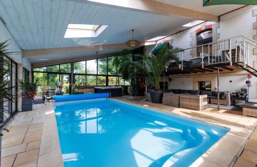 Port-des-Barques Villa | Villa 4* vue mer piscine spa