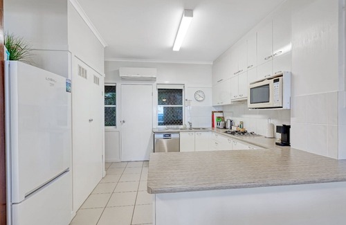 Brisbane Waterfront House | Villa 44 Moreton island