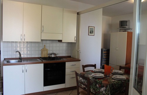 Posto Vecchio Condo | Villa 50 m from the beach