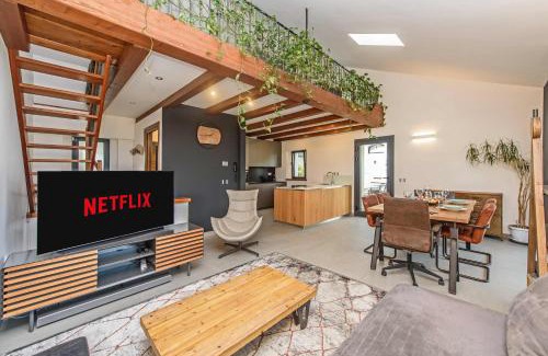 Aosta Apartment | Villa Acero Rosso - Privacy, Relax, Mountain View