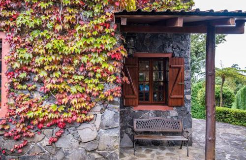Santana Ski Chalet | Villa Achada da Mouca by Homie