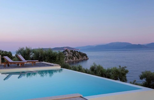 Sivota Villa | Villa Aeraki -private sea access in Sivota Bay