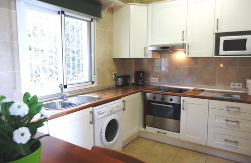 Competa Villa | VILLA AL-ANDALUS, IS IDEAL FOR VACATION FOR HAVING THE HOUSE, THE POOL