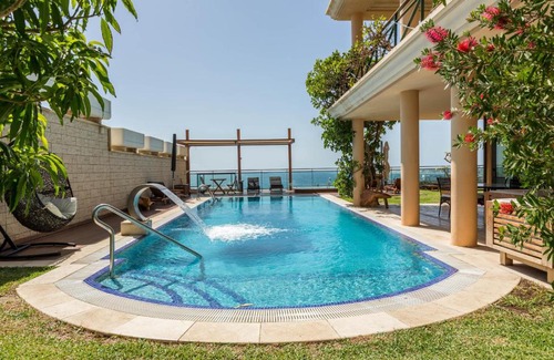 San Agustin Villa | Villa Albella