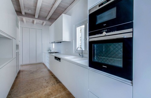 Paraga Villa | Villa Alfeios - Eight Bedroom Villa, Sleeps 15