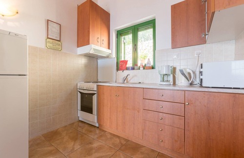 Paxos Villa | Villa Anastasia Large Private Pool Walk to Beach Sea Views A C Wifi Car Not Required - 2248