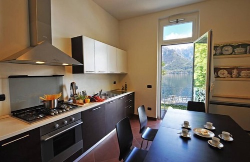 Vassena Villa | Villa Apollo, Vassena, Italy