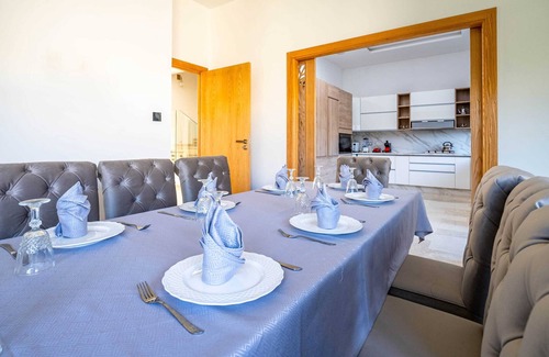 Agdal Villa | Villa Astride - 5 Rooms private pool and hammam