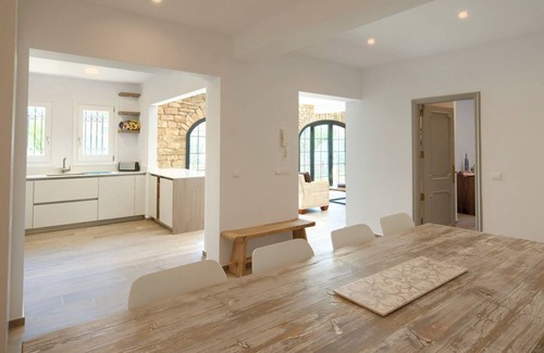 Begur Villa | Villa Azucena - Six Bedroom Villa, Sleeps 12