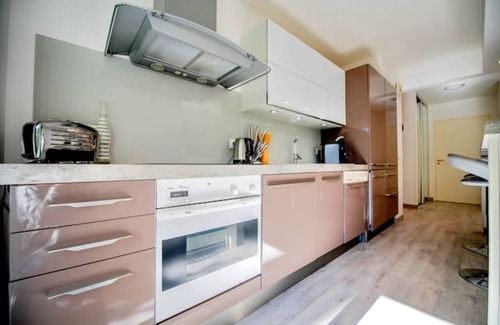 Cap-d'Antibes Apartment | Villa Azzura Beautiful 2 rooms in Cap d' Antibes 2Mn from the beaches of Salis