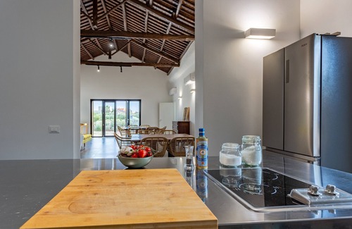 Marsala Villa | Villa 'Baglio Ballerino' with Private Pool, Wi-Fi and Air Conditioning