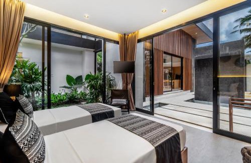 Peliatan Villa | Villa Bergembiralah by BaliSuperHost
