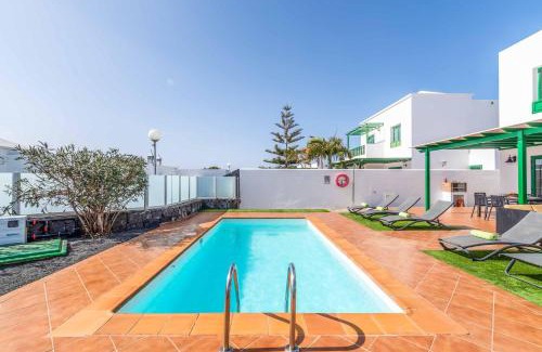 Playa Blanca Villa | Villa Bonaci
