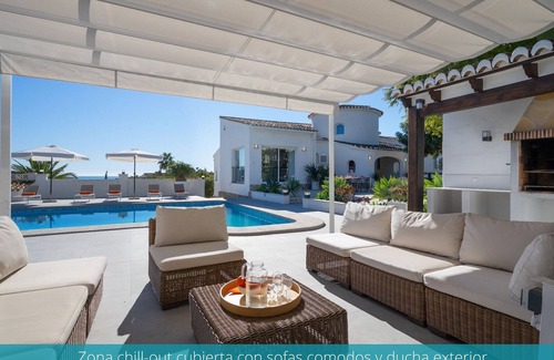 Benimeit Villa | Villa Bonita Spacious & Hotel-style & Seaviews