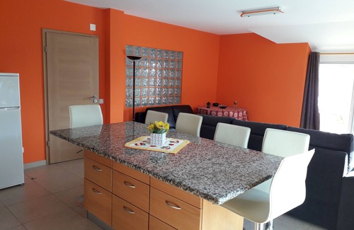 Sao Martinho do Porto Apartment | Villa by the sea with private pool exelente view of the bay and marginal