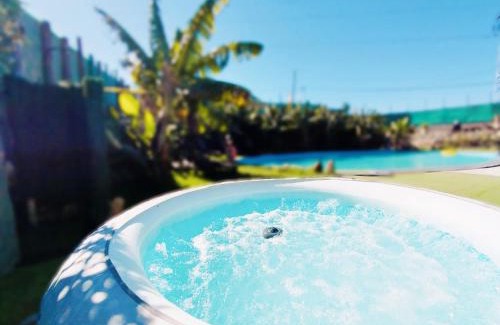 Santa Maria de Guia de Gran Canaria Villa | Villa Canaria Luna - Large saltwater pool