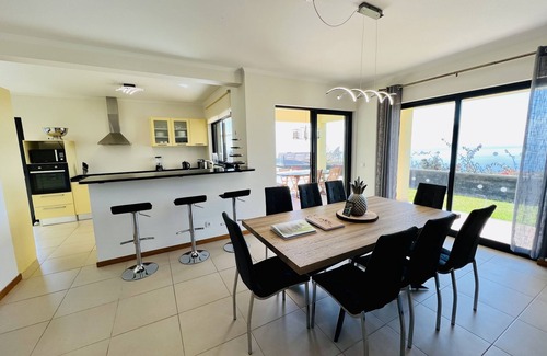Estreito da Calheta House | Villa Carpe Diem by Your Madeira Rentals