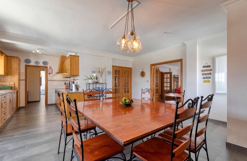 Ribamar Villa | Villa Casa Branca l Spacious Retreat for 12p with Private Pool!