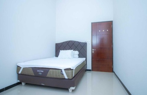 Sidomulyo Villa | Villa Cendana Syariah Private Pool by Masterpiecevilla