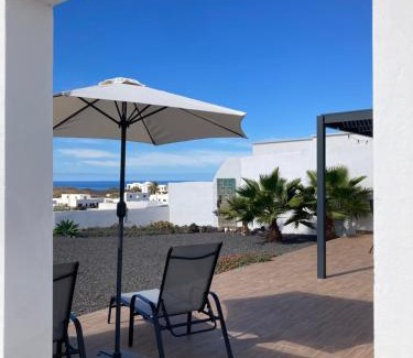 El Cuchillo Villa | Villa Chona