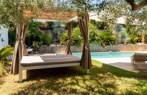 Gassin Villa | Villa Club Saint-tropez with swimming pool ping pong BBQ + independant studio