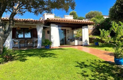 Tanaunella House | Villa con piscina e vista mare