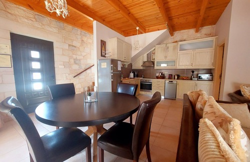 Kato Stalos Villa | Villa Constancia The Most Amazing Villas For You & Your Family