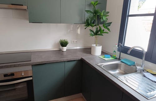 Costa Adeje Villa | Villa-costaadeje-3br-balcony-wifi-parking