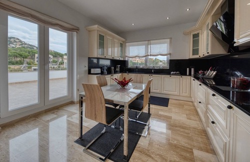 Lloret de Mar Villa | Villa 'Costacabana - Madison' with Private Pool, Private Terrace and Wi-Fi