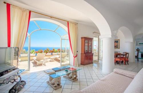 Praiano Villa | Villa Cristina -No steps-Amalfi Coast Views -Hot tube