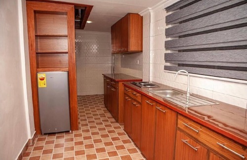 Dansoman Apartment | Villa D'Tuger
