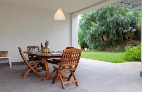 Caucana-finaiti-casuzze-finaiti Nord House | Villa Dafne