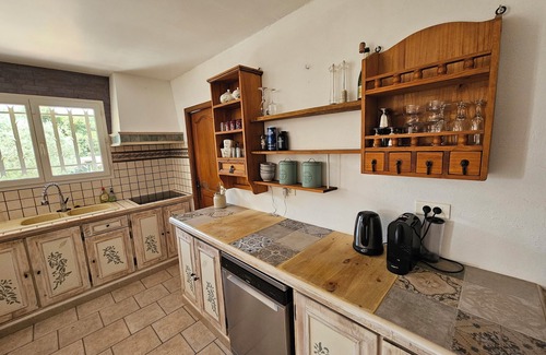 Caromb House | Villa de la Goutte d'Or