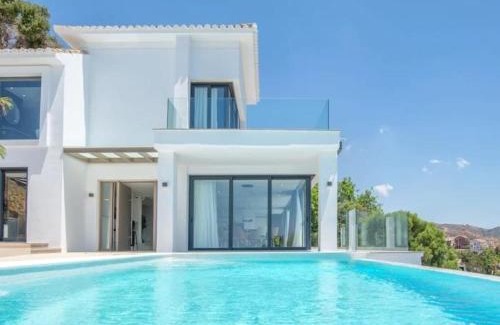 Golden Mile Villa | Villa de Lujo en Marbella: Piscinas, Spa, Cerca Playa - ES-175-29